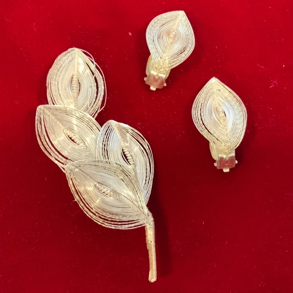 Vintage Leaf Brooch and Earring Set
